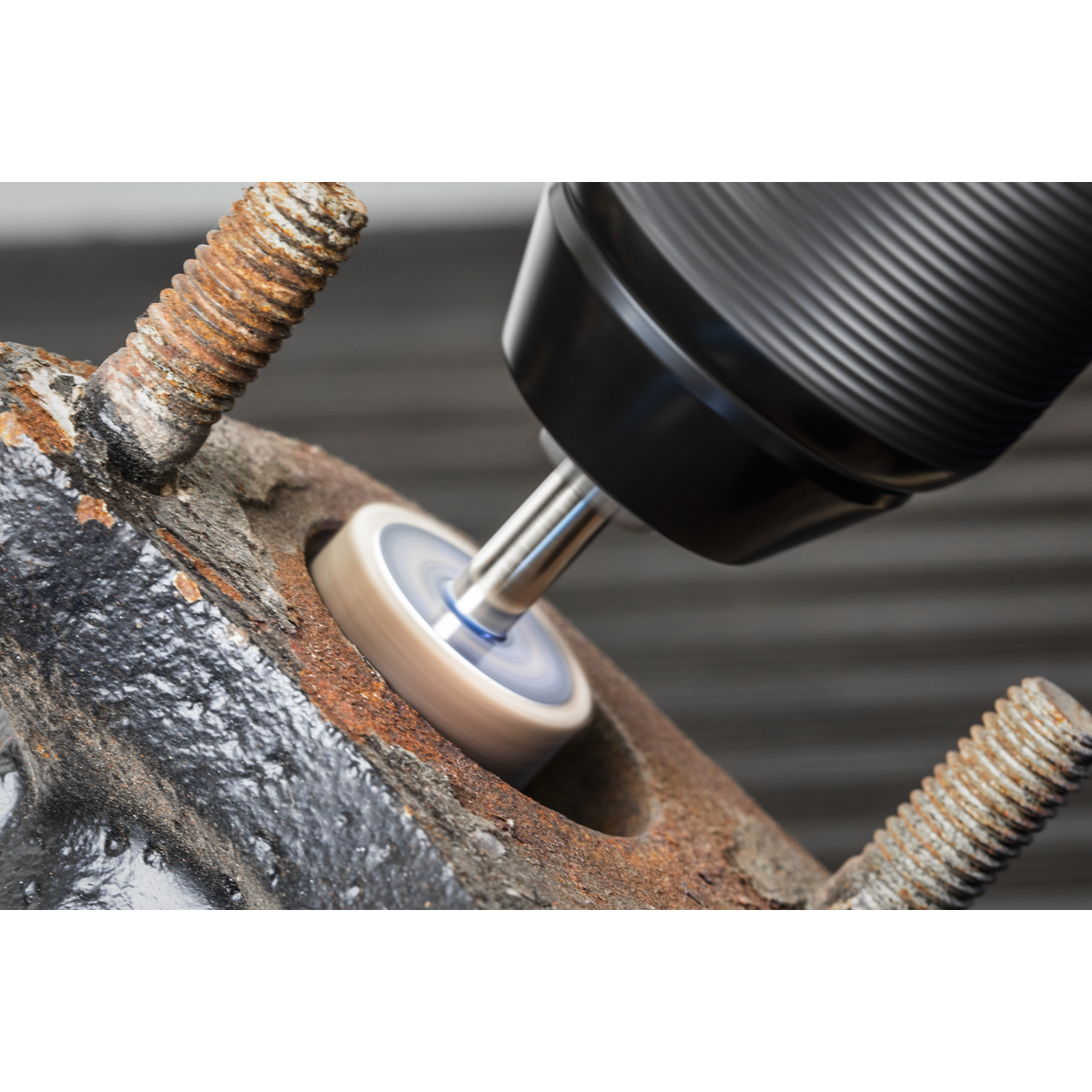 Sealey FW2520805 25 x 20mm Abrasive Flap Wheel with 6mm Shaft 80Grit - Pack of 5