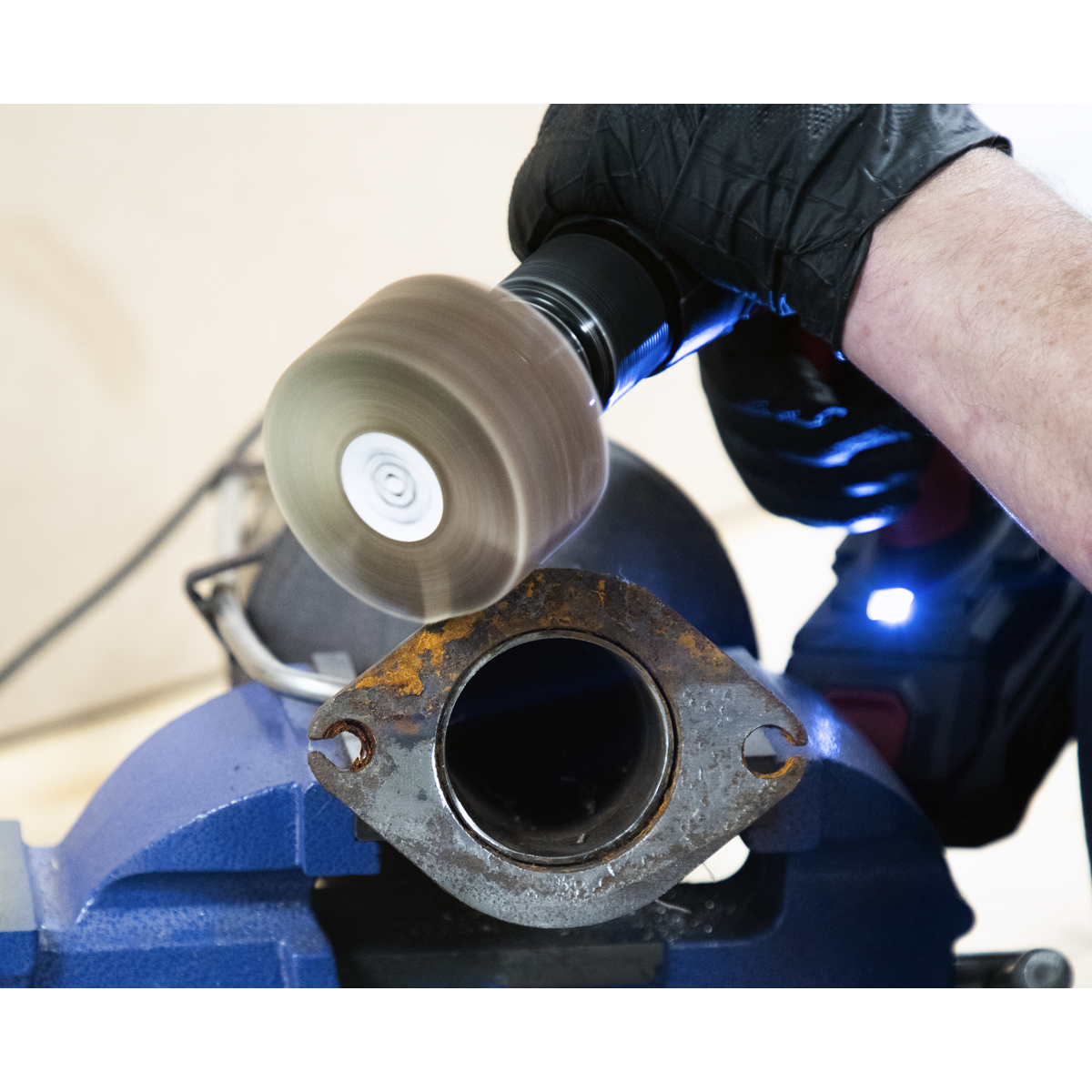 Sealey FW8040805 80 x 40mm Abrasive Flap Wheel with 6mm Shaft 80Grit - Pack of 5