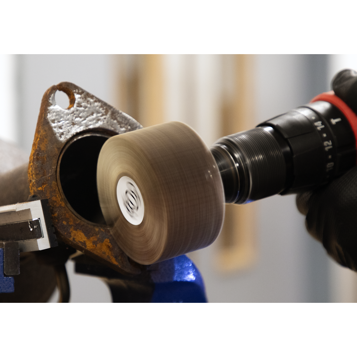 Sealey FW8040ASS 80 x 40mm Abrasive Flap Wheel on 6mm Shaft Assorted Grit - Pack of 5
