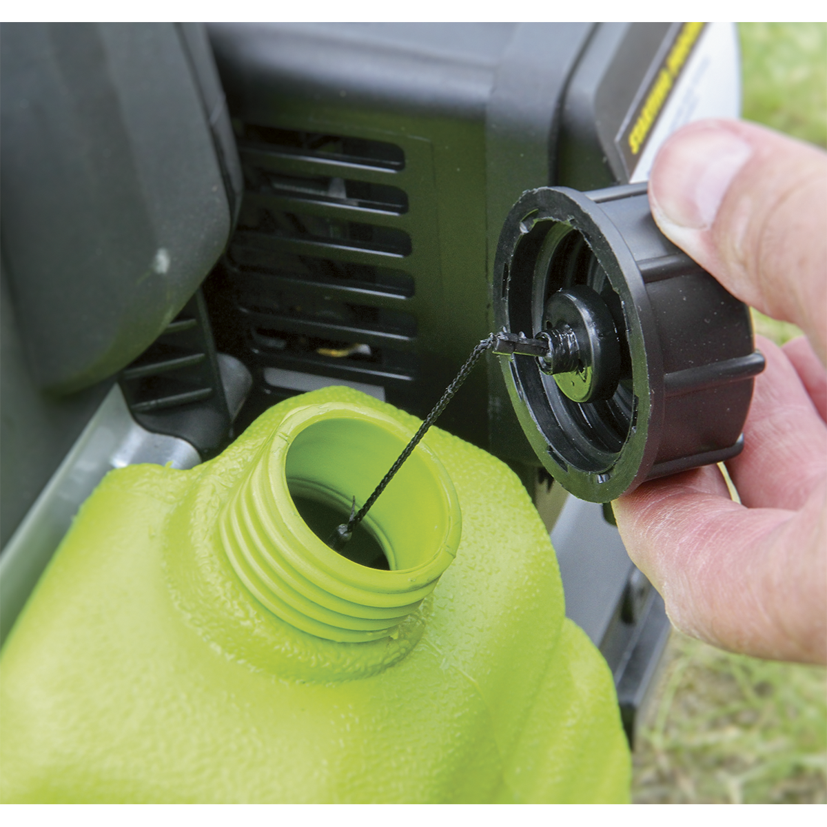 Sealey G1000I 1000W Inverter Generator 2-Stroke Engine 230V