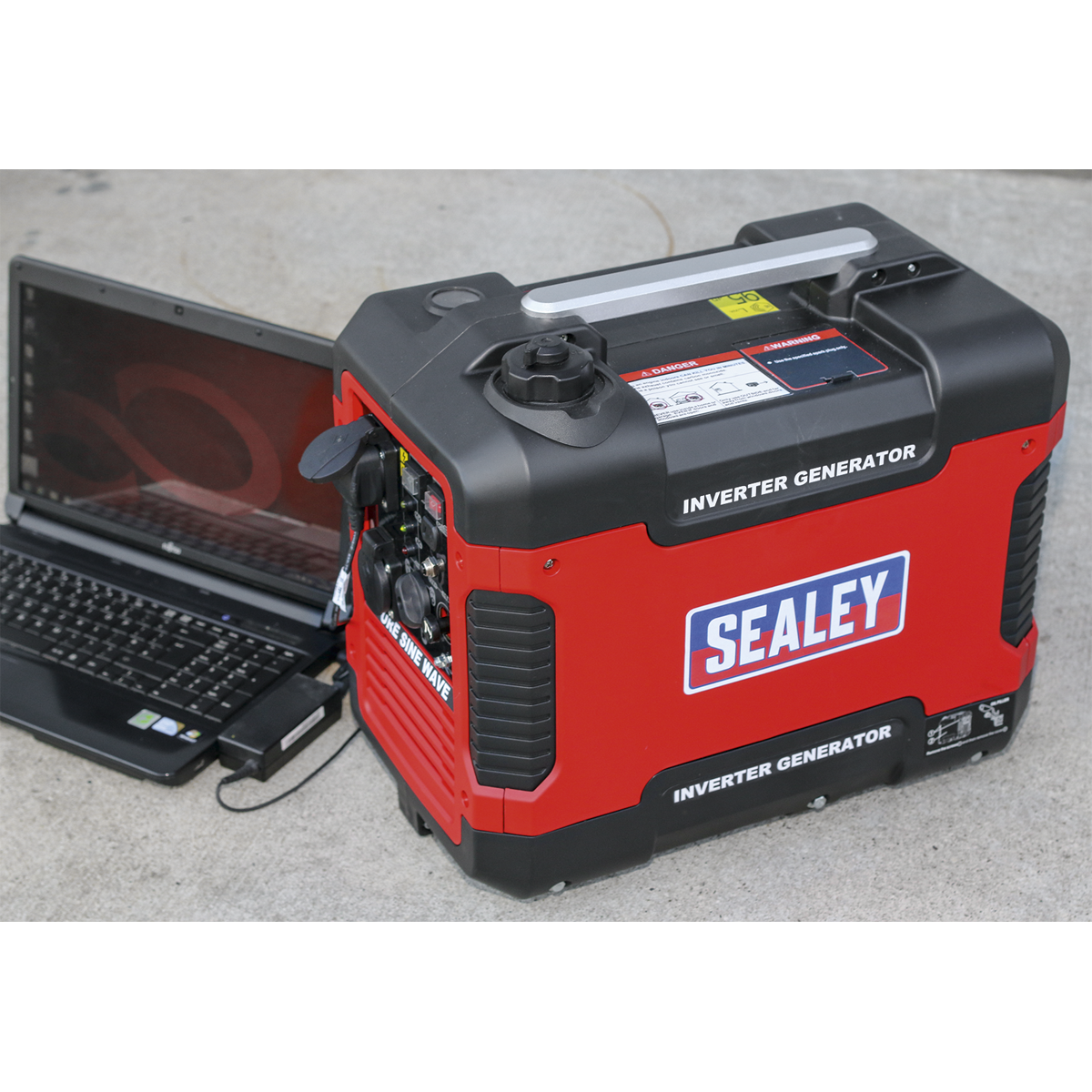 Sealey G2000I 2000W Inverter Generator 4-Stroke Engine 230V