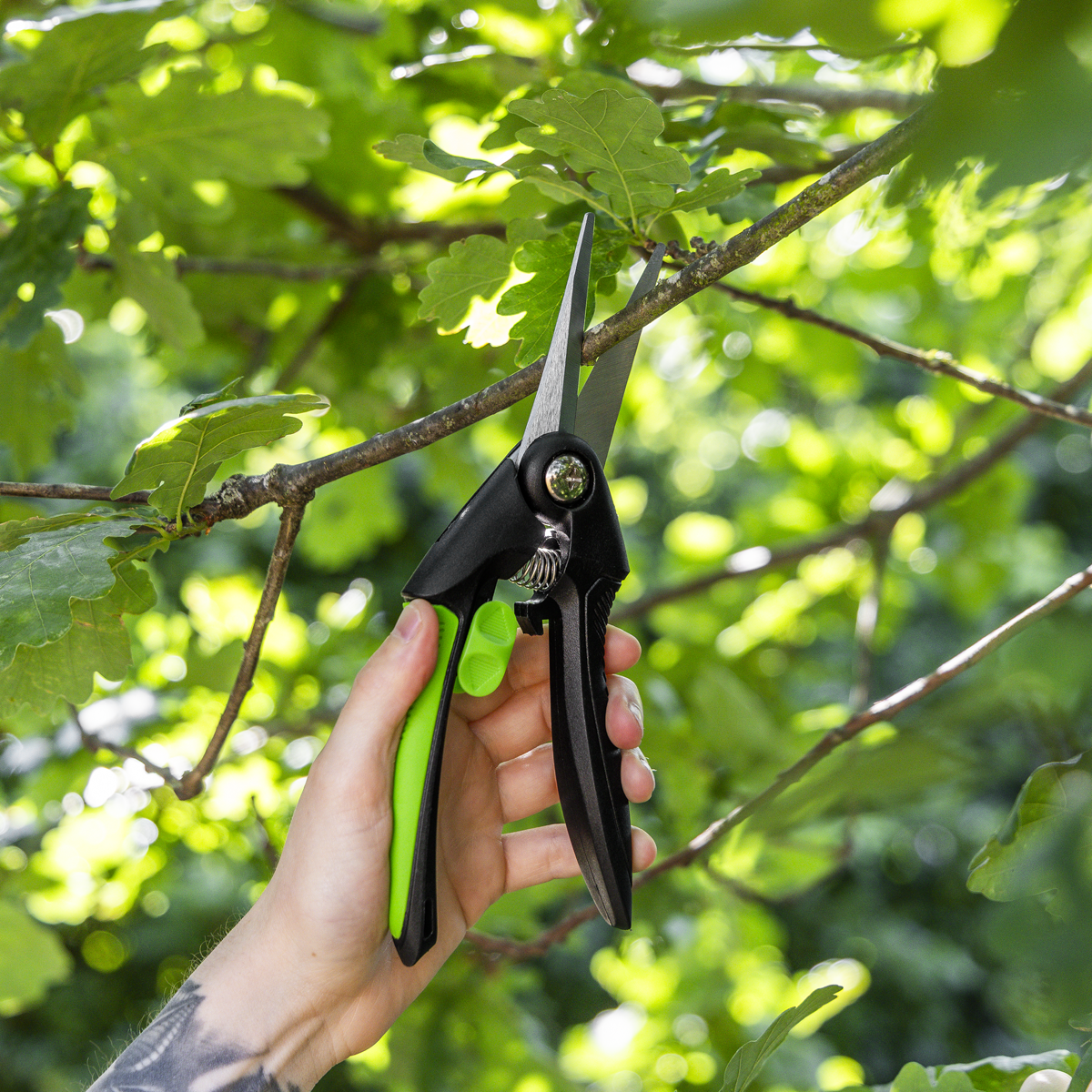 Sealey GTSG003 Pruning Snips with Soft Grip Handle & Carbon Steel Blade, 208mm