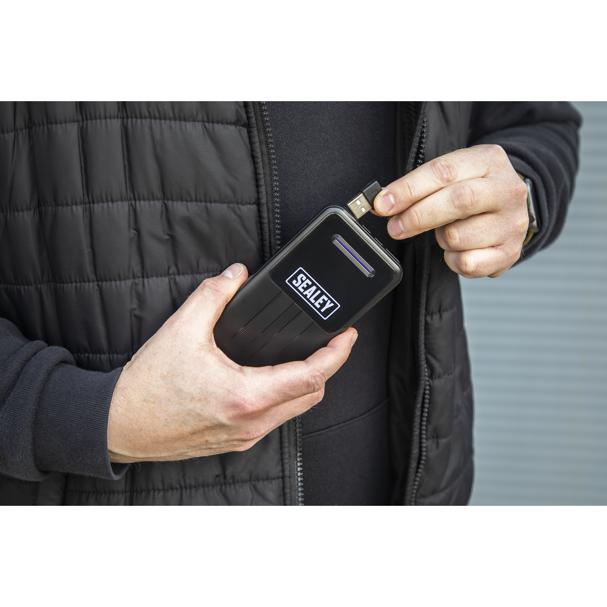 Sealey HG02KIT 5V Heated Puffy Gilet with Power Bank 20Ah - 44" to 52" Chest