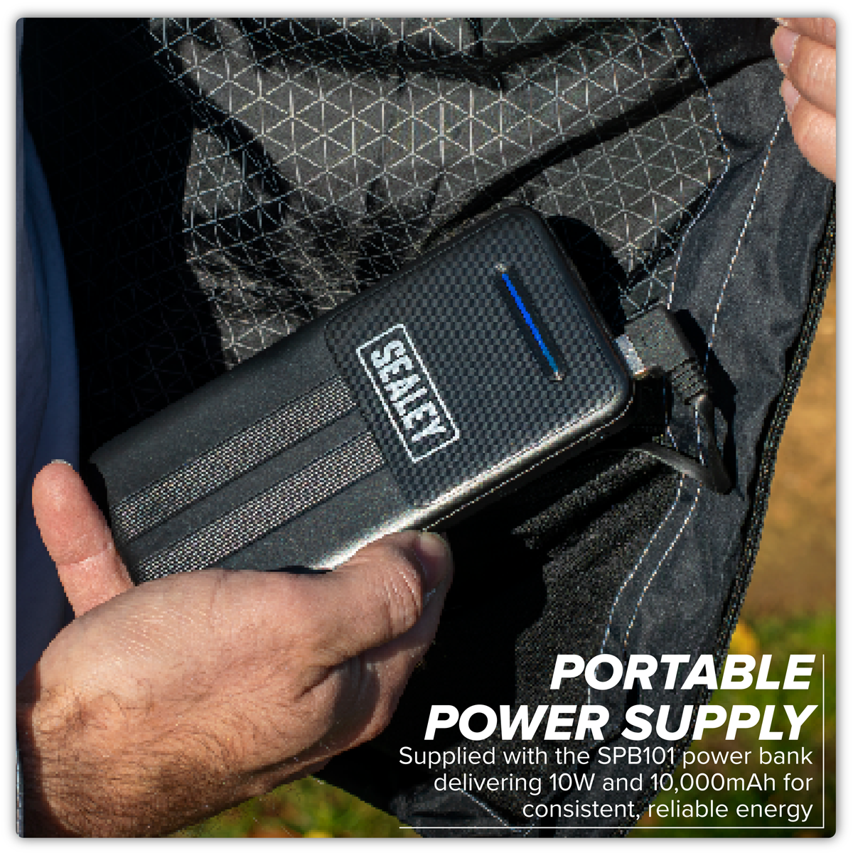 Sealey HJ06KIT 5V Heated Rain Jacket with Power Bank 20Ah - Medium