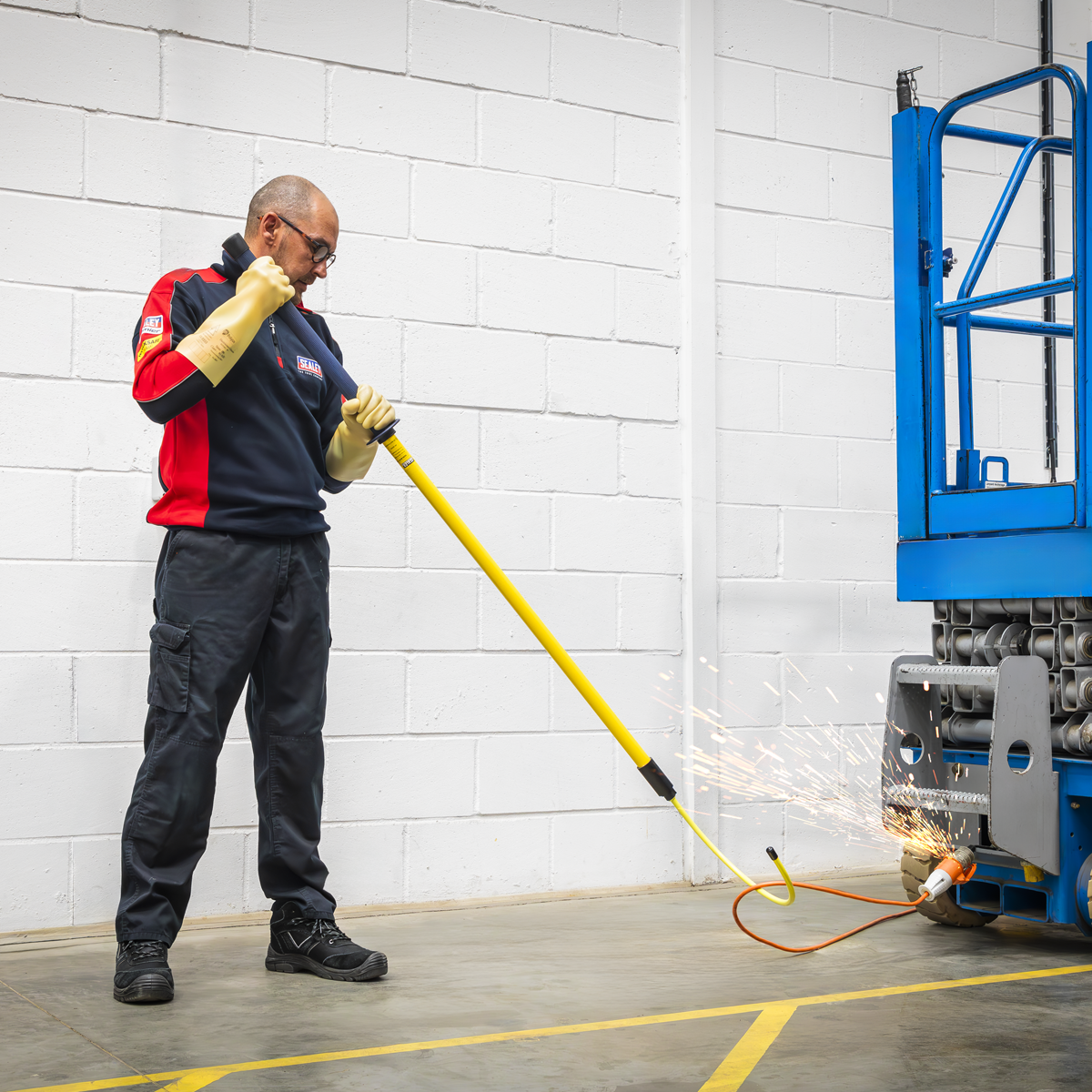 Sealey HRP45 High Voltage Rescue Pole