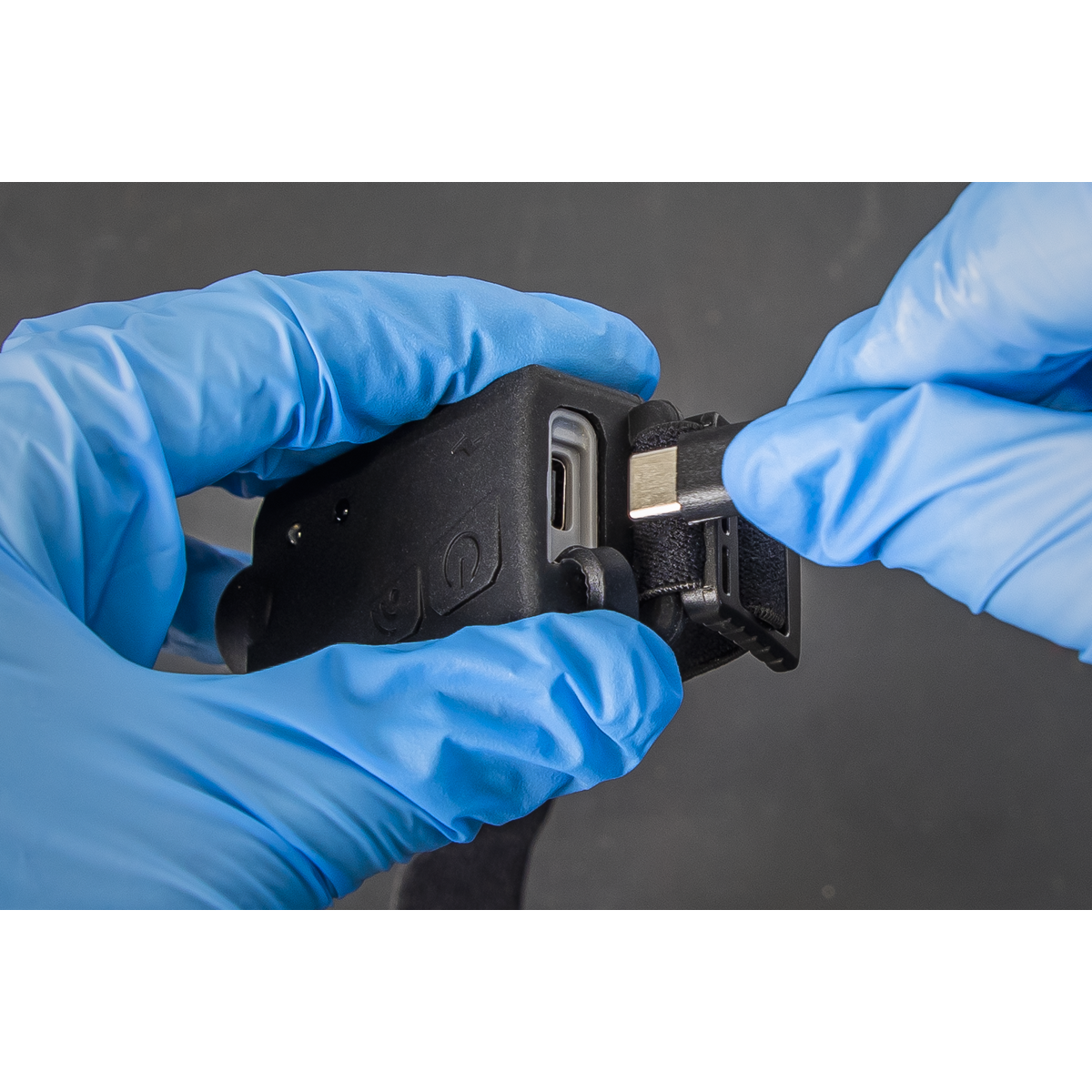 Sealey HT104R Rechargeable Head Torch with Auto-Sensor 5W COB & 3W LED