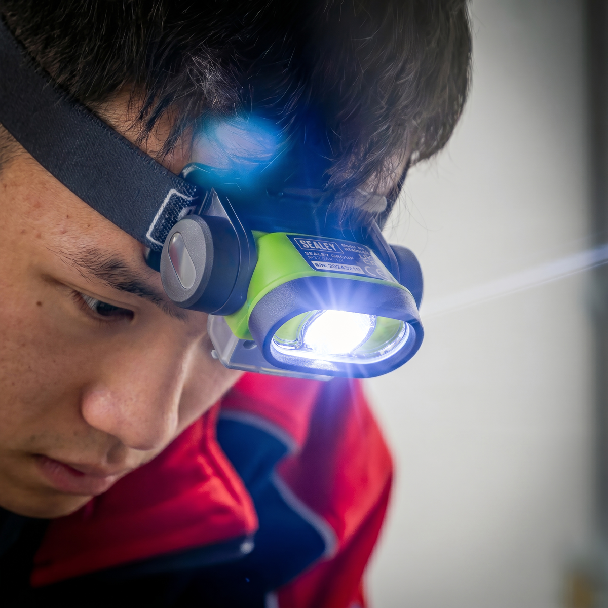 Sealey HT400LED Rechargeable Head Torch with Auto-Sensor 5W & 3W COB LED