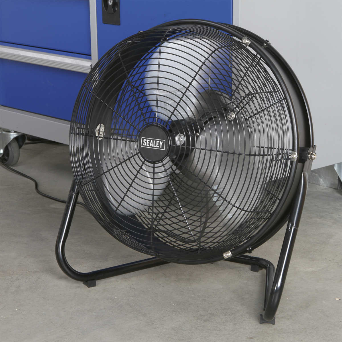 Sealey HVF18IS 18" Industrial High Velocity Floor Fan with Internal Oscillation 230V