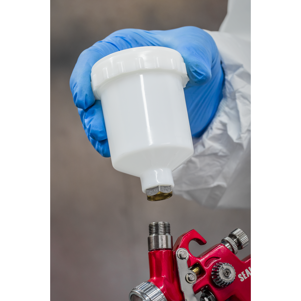 Sealey HVLP731 Workshop Series HVLP Gravity Feed Touch-Up Spray Gun 0.8mm Set-Up