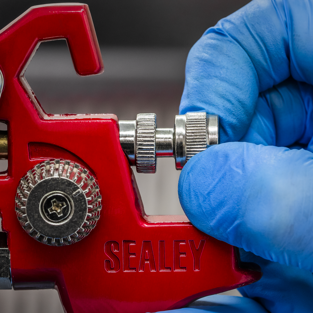 Sealey HVLP741 Workshop Series HVLP Gravity Feed Spray Gun 1.3mm Set-Up