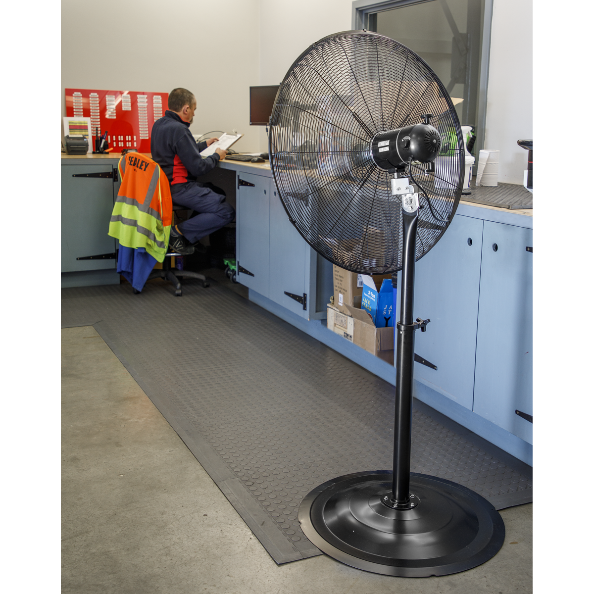 Sealey HVSF30 30" Industrial High Velocity Oscillating Pedestal Fan 230V