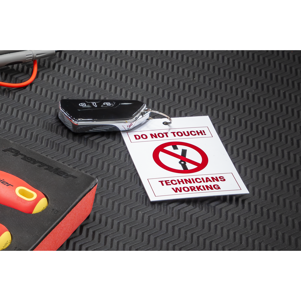 Sealey HYBRIDTAG Hybrid/Electric Vehicle Keyring Warning Tag
