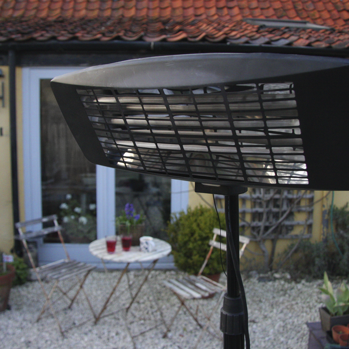 Sealey IFSH2003 Infrared Quartz Patio Heater with Telescopic Floor Stand 2000W/230V