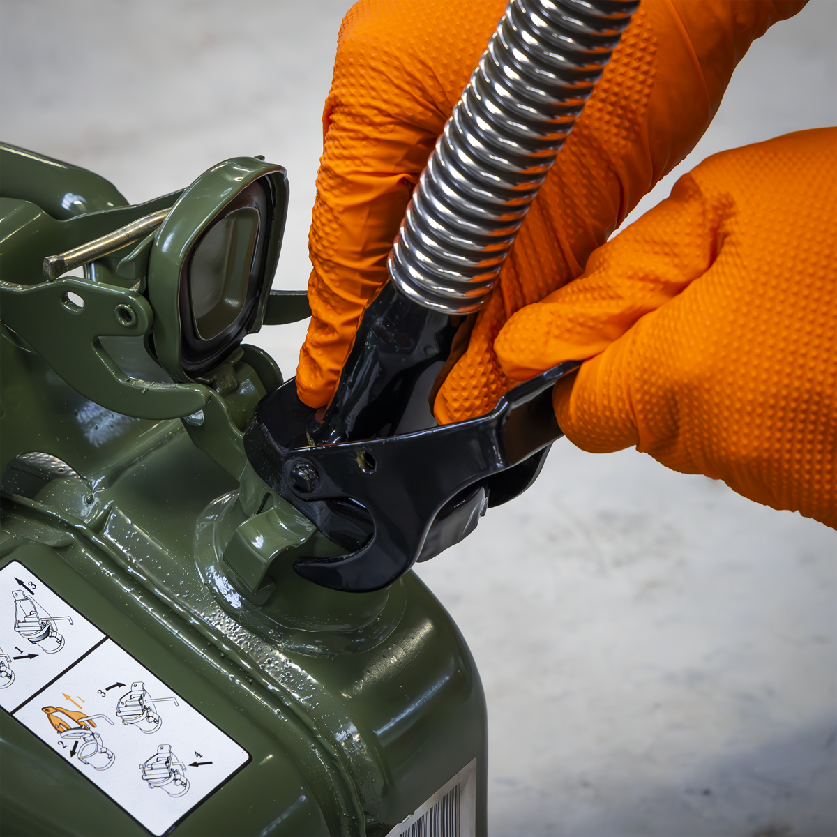 Sealey JC20D/S Flexible Pouring Spout for JC5M, JC10 & JC20 - Black