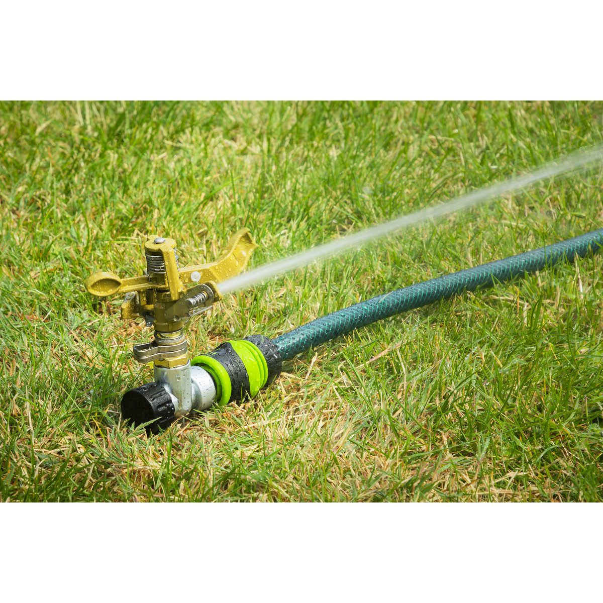 Sealey JS303 Pulsating Water Sprinkler on Metal Spike