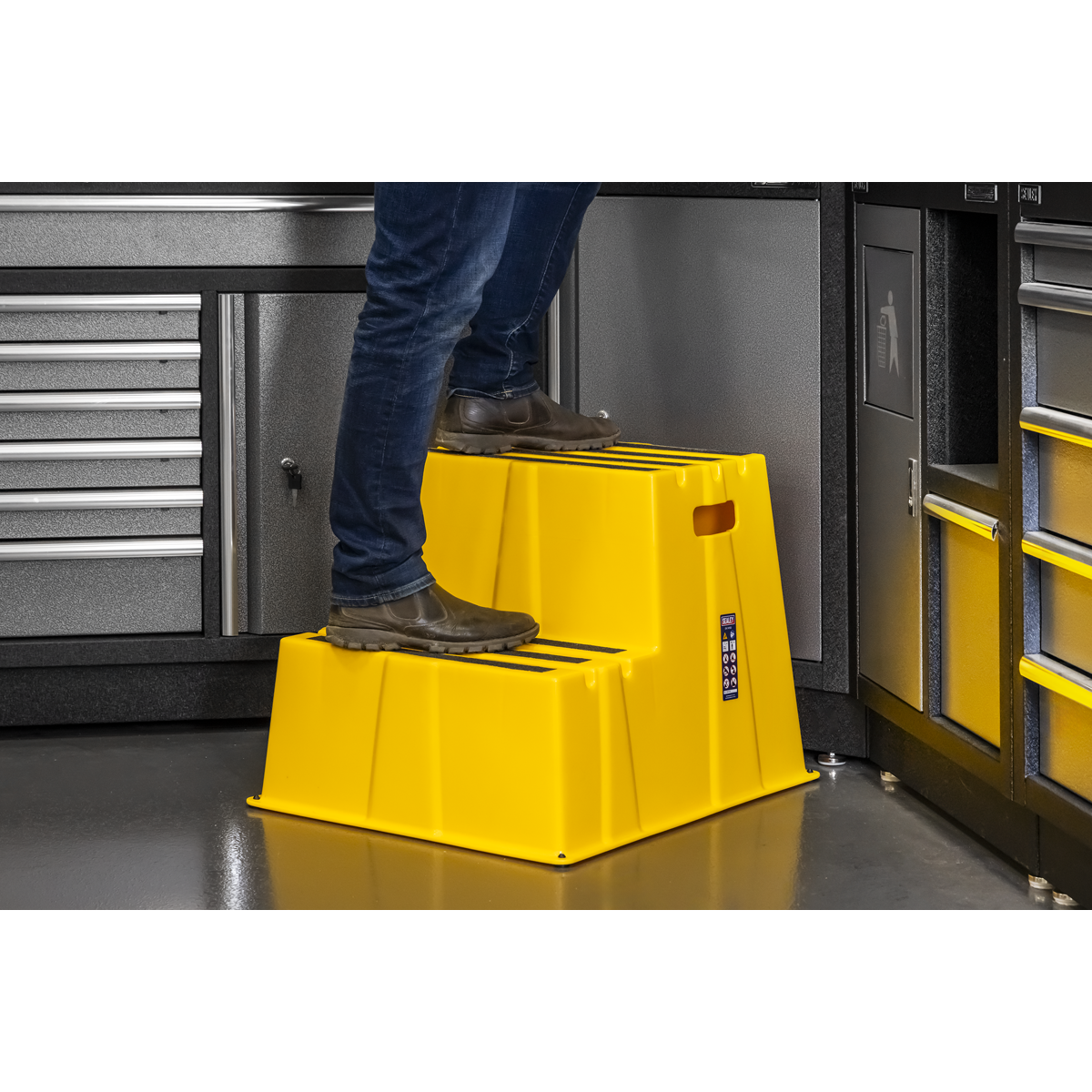Sealey KS6 Heavy-Duty 2-Step Safety Steps with Anti-Slip Treads 150kg Capacity, Yellow - EN 14183
