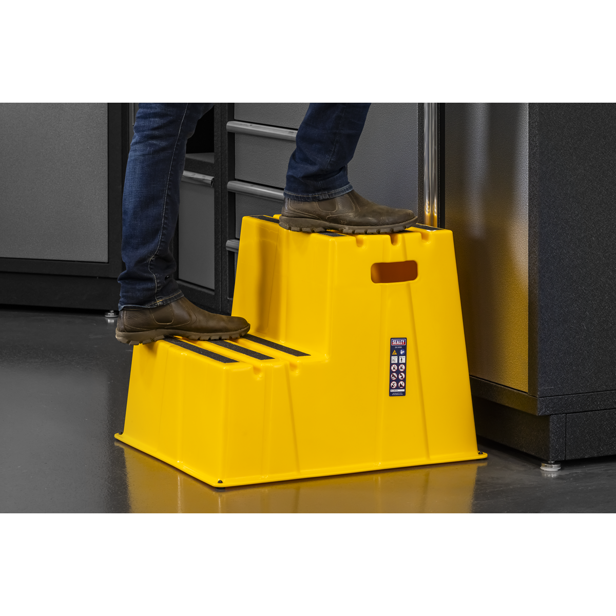 Sealey KS6 Heavy-Duty 2-Step Safety Steps with Anti-Slip Treads 150kg Capacity, Yellow - EN 14183