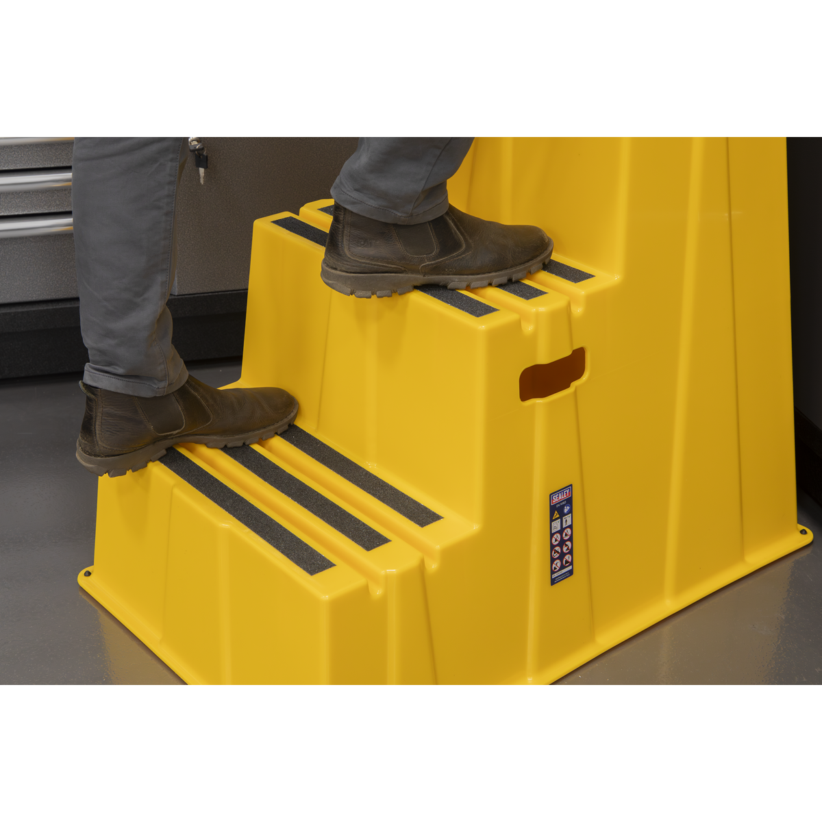 Sealey KS7 Heavy-Duty 3-Step Safety Steps with Anti-Slip Treads 150kg Capacity, Yellow - EN 14183