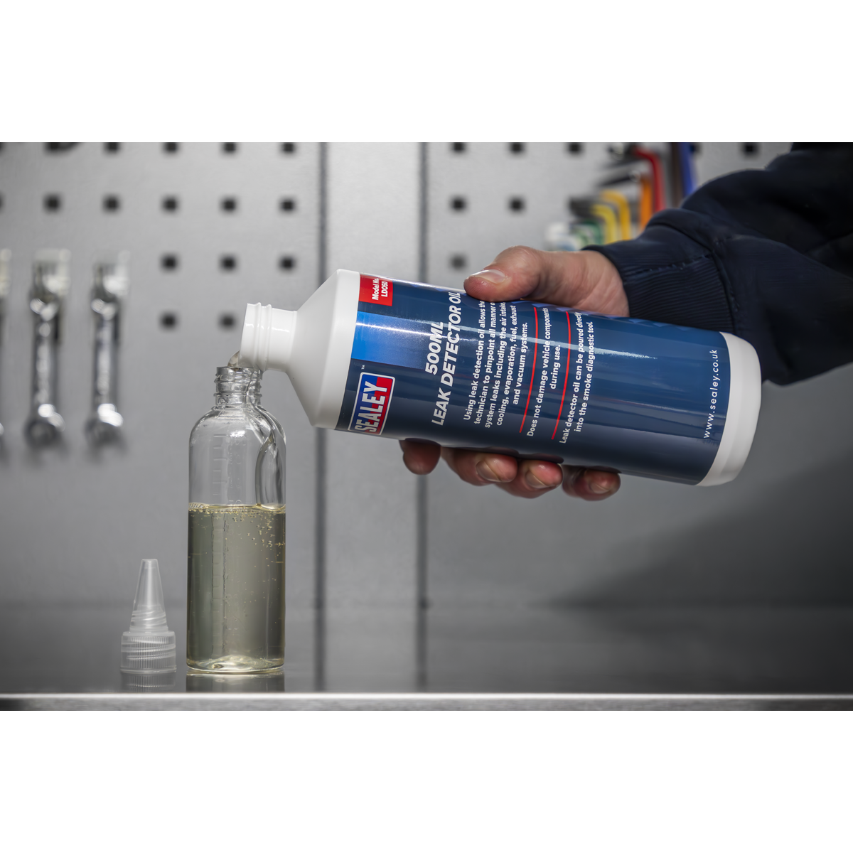 Sealey LDO50 Leak Detector Oil 500ml