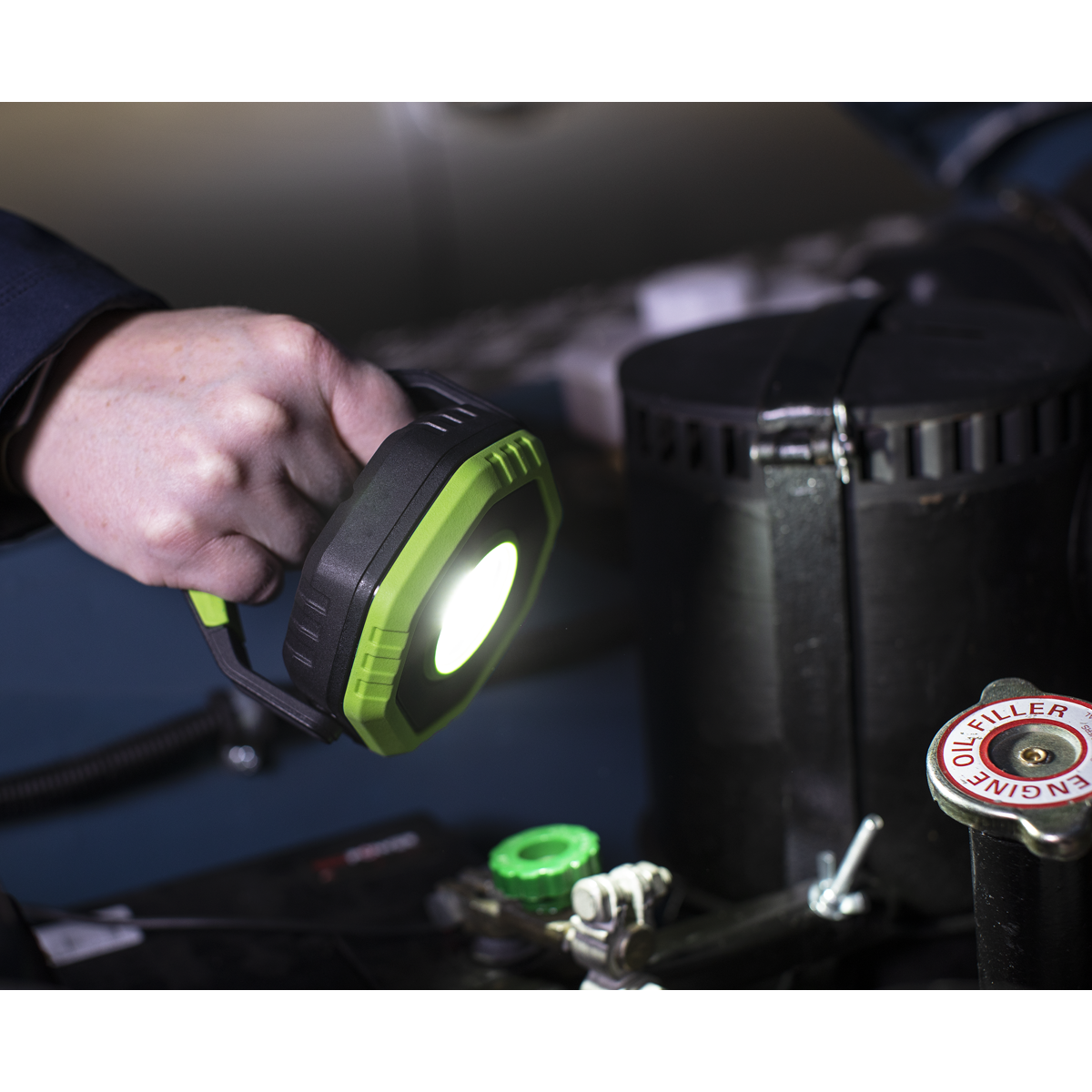 Sealey LED1400P 360° Rechargeable Pocket Floodlight with Magnet 14W COB LED - Green