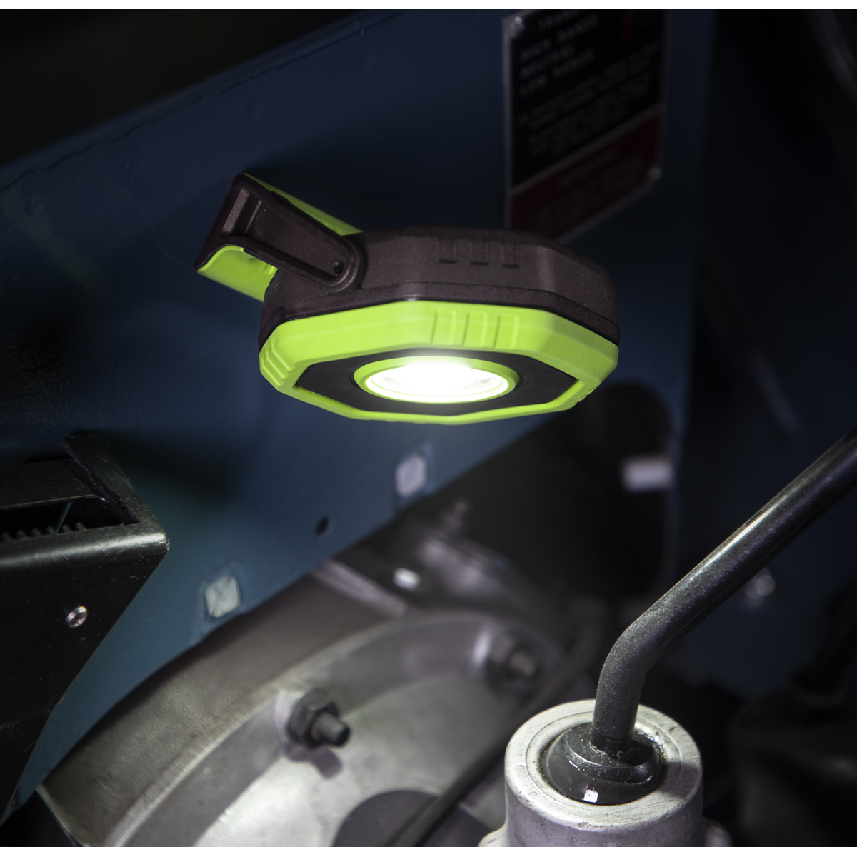 Sealey LED1400P 360° Rechargeable Pocket Floodlight with Magnet 14W COB LED - Green