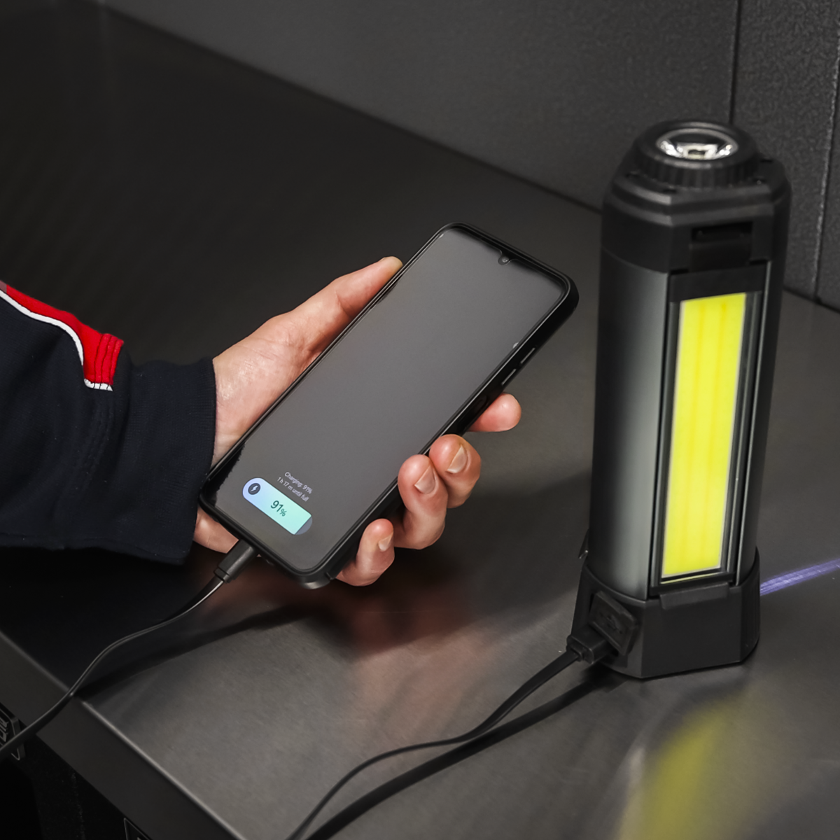 Sealey LED240 Rechargeable Flexible Floodlight with Tripod 24W COB LED & 5W SMD LED