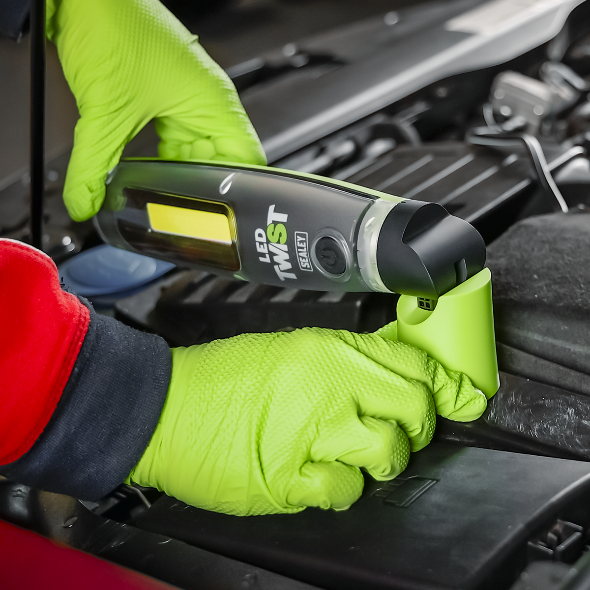 Sealey LED3001G Rechargeable LED Twist® Inspection Light 20W COB + 3W SMD, 3000lm, Magnetic Base & Power Bank