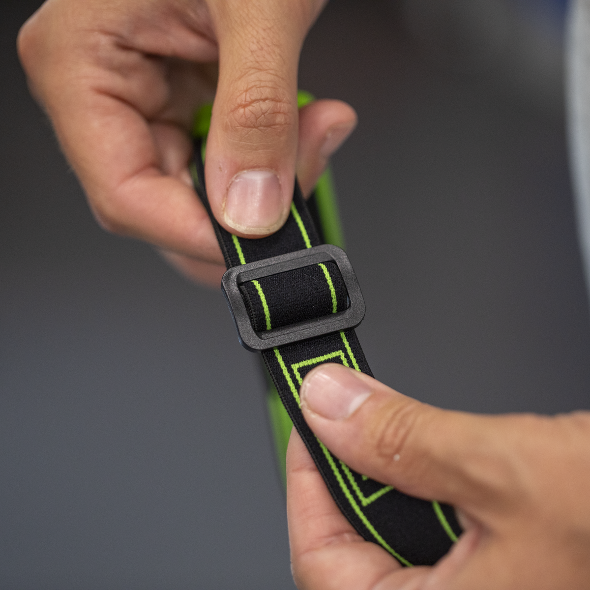 Sealey LED360HTG Rechargeable Head Torch with Auto-Sensor 2W COB LED - Green