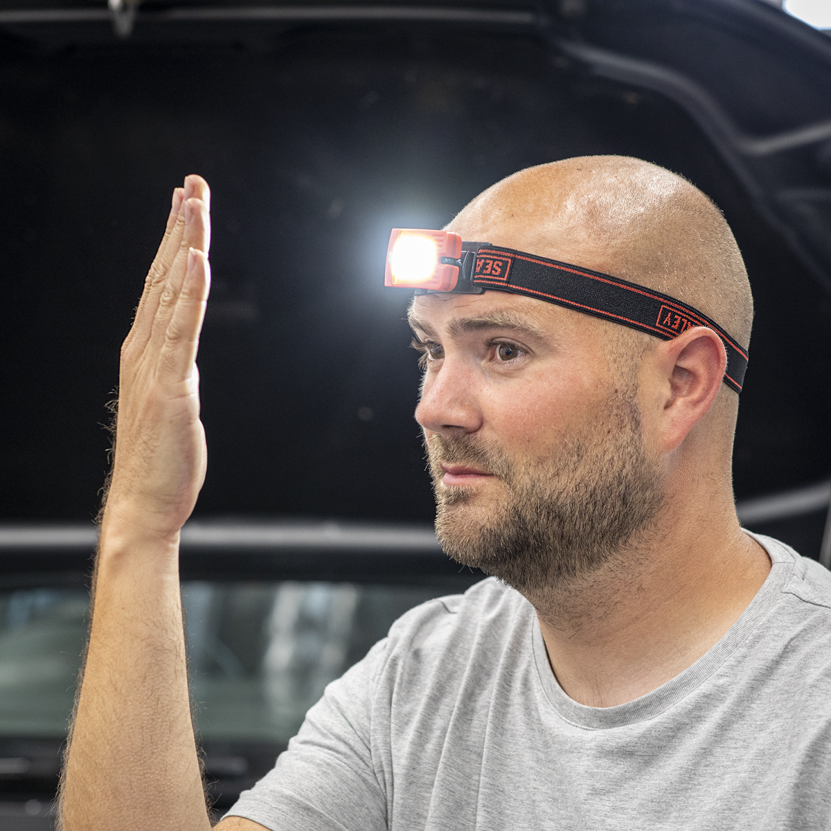 Sealey LED360HTR Rechargeable Head Torch with Auto-Sensor 2W COB LED - Red