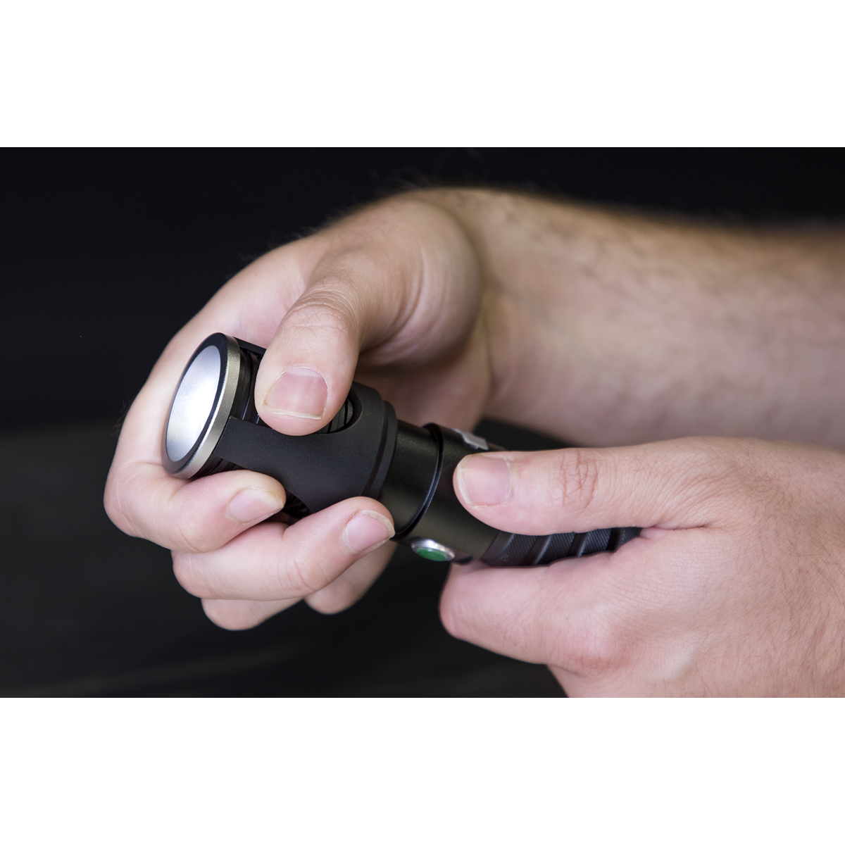 Sealey LED4491 Rechargeable Aluminium Torch with Adjustable Focus 5W SMD LED