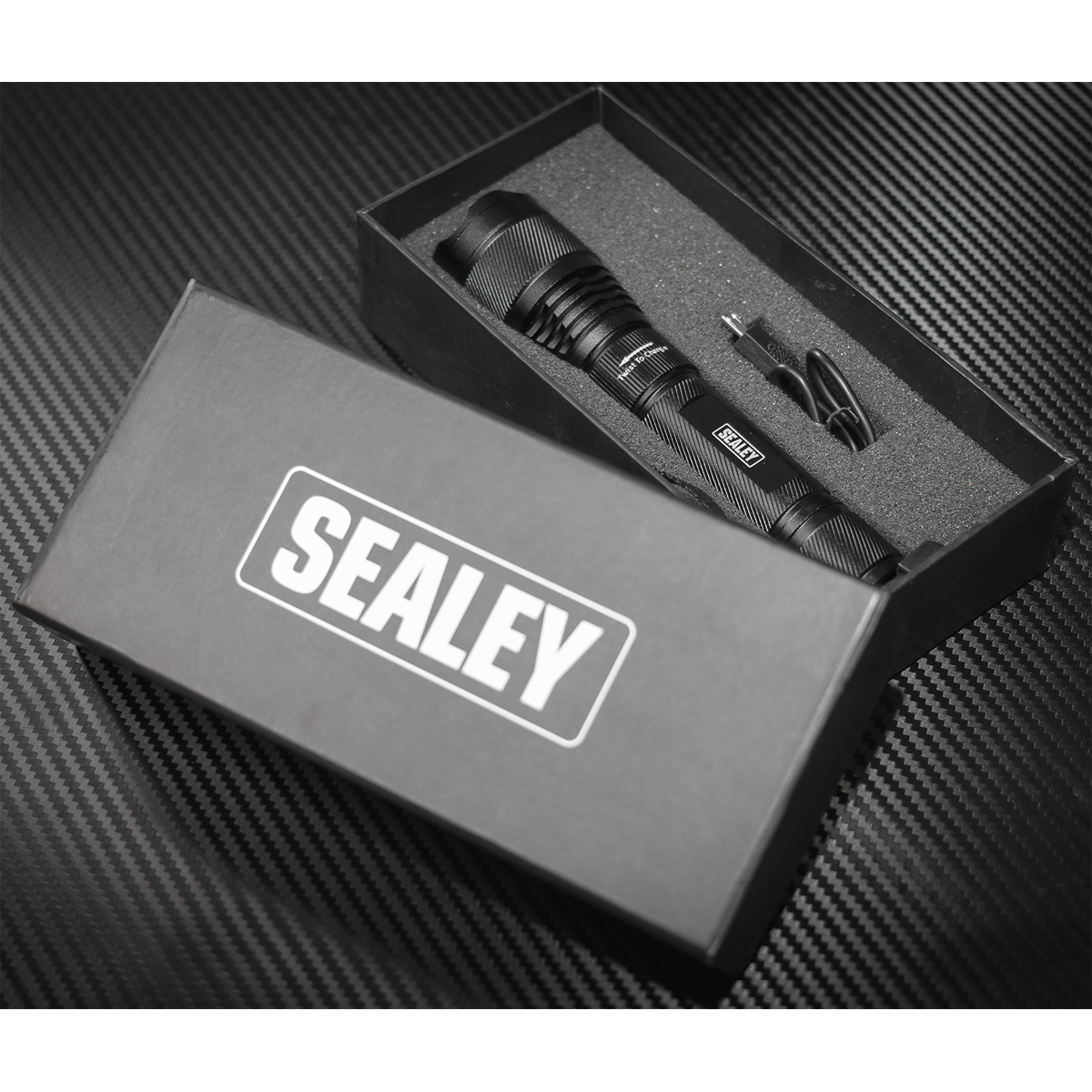 Sealey LED449 Rechargeable Aluminium Torch with Adjustable Focus 10W SMD LED