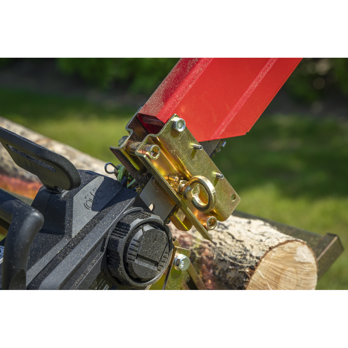 Sealey LSH150HD Heavy-Duty Sawhorse with Chainsaw Holder