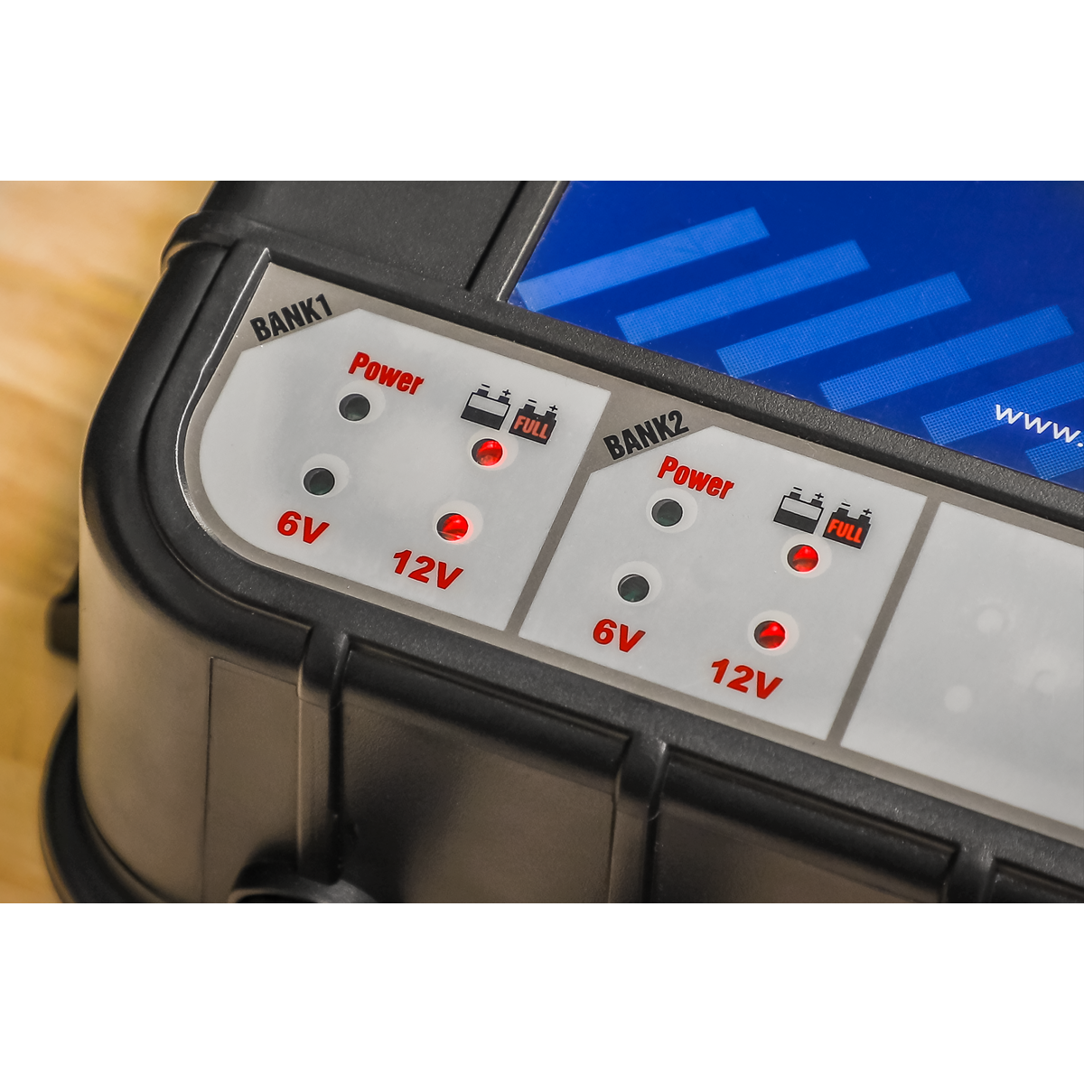 Sealey MBC420 6/12V 4 Bank Auto Maintenance Charger 8A (4 x 2A)