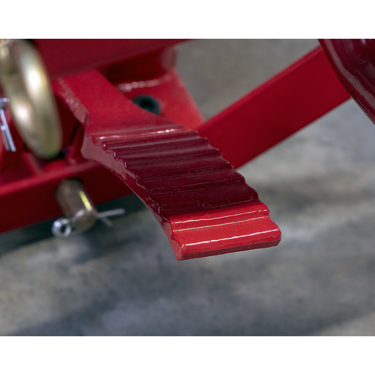 Sealey MC135 Hydraulic Motorcycle Lift Off-Road/Trials Bikes 135kg Capacity