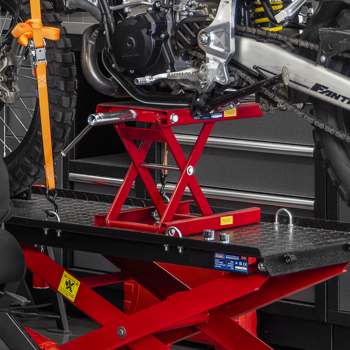 Sealey MC5908 Motorcycle Scissor Stand 450kg Capacity