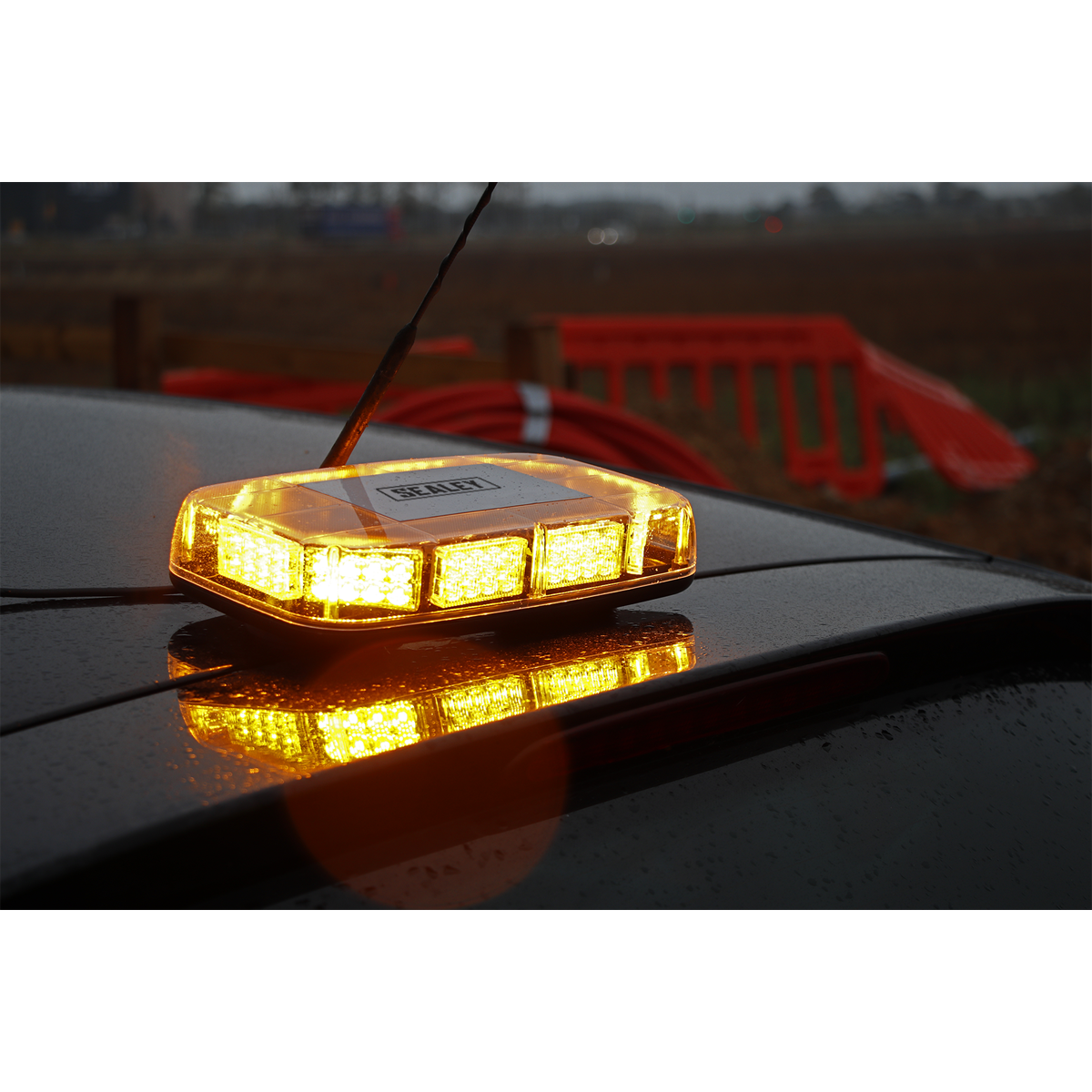 Sealey MLB80MB Mini Light Bar with Magnetic Base 50W SMD LED 12/24V