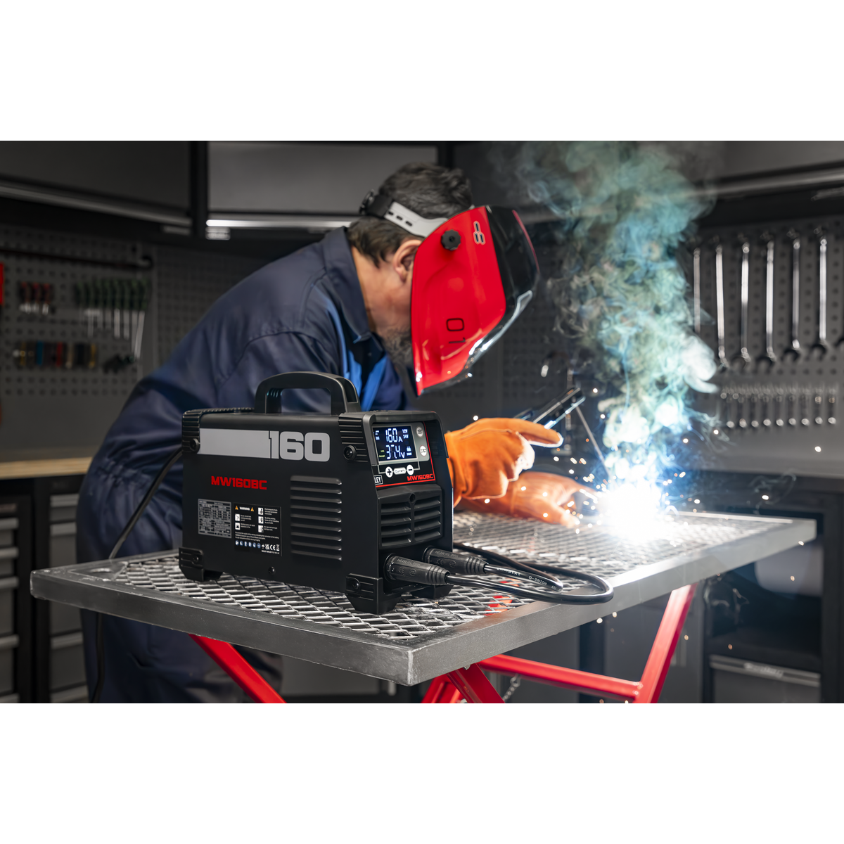 Sealey MW160BC MMA/ARC Inverter Welder 160A & Battery Charger/Starter 200A 230V