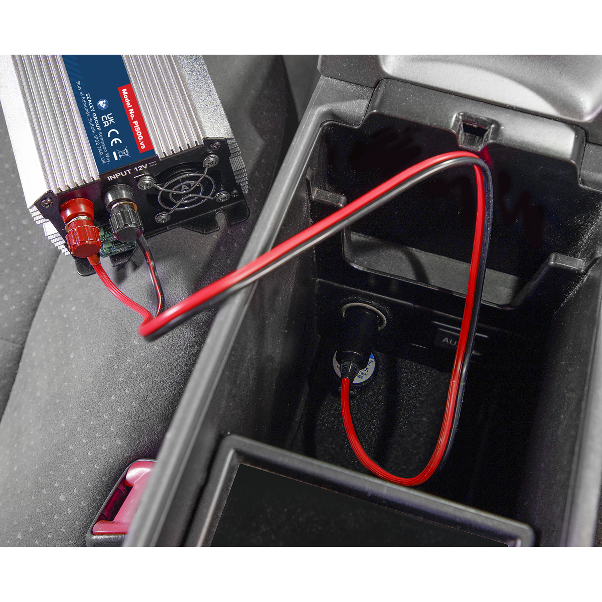 Sealey PI500 Modified Sine Wave Power Inverter 500W 12V DC - 230V ~ 50Hz