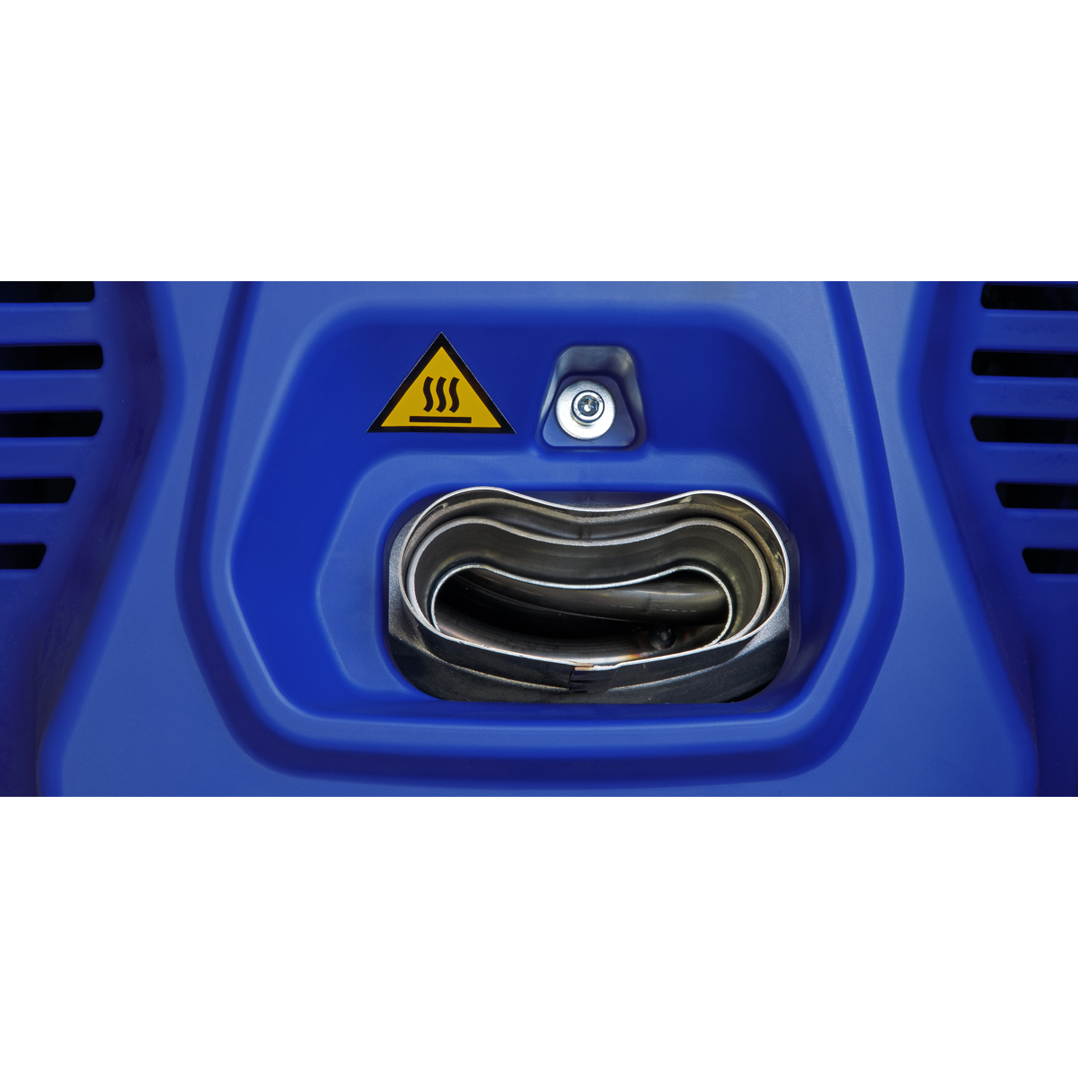 Sealey PW2000HW Hot/Cold Water Pressure Washer 135bar 2300W/230V