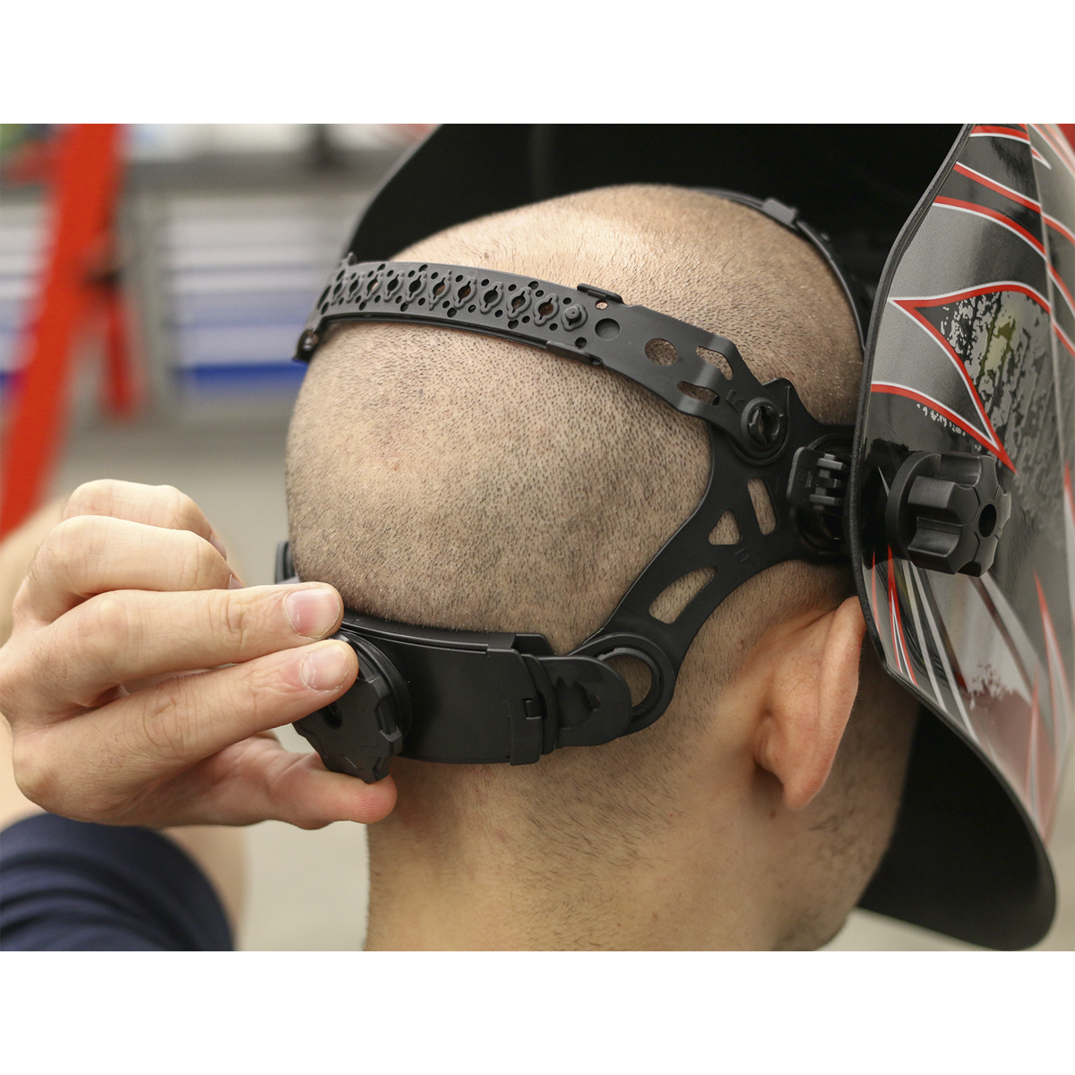 Sealey PWH600 Auto Darkening Welding Helmet Shade 9-13