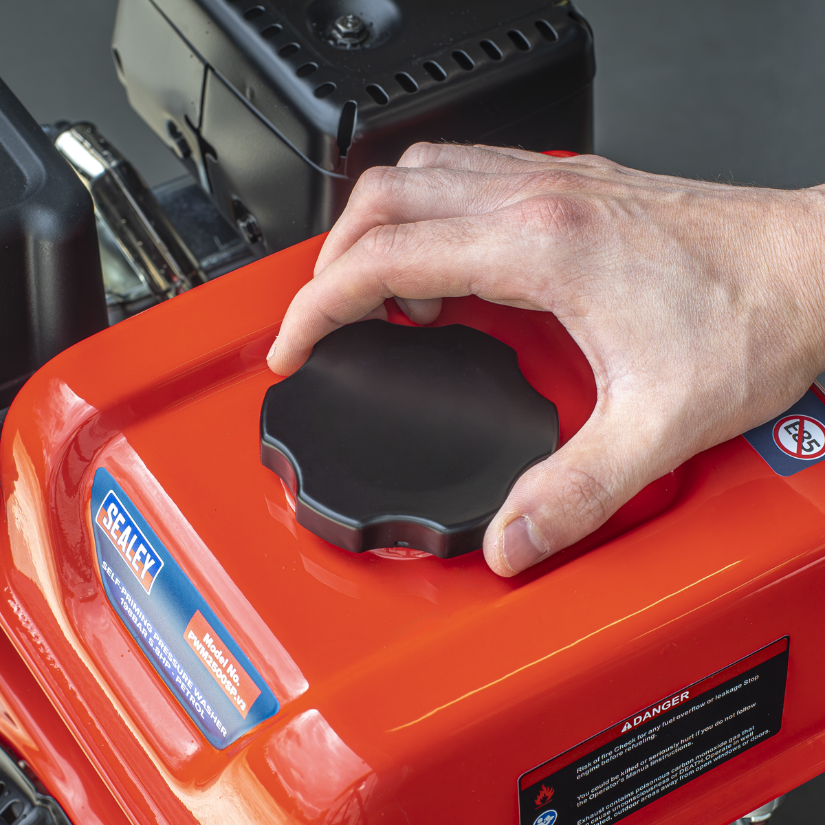 Sealey PWM2500SP Pressure Washer 198bar 513L/hr Self-Priming 5.8hp Petrol