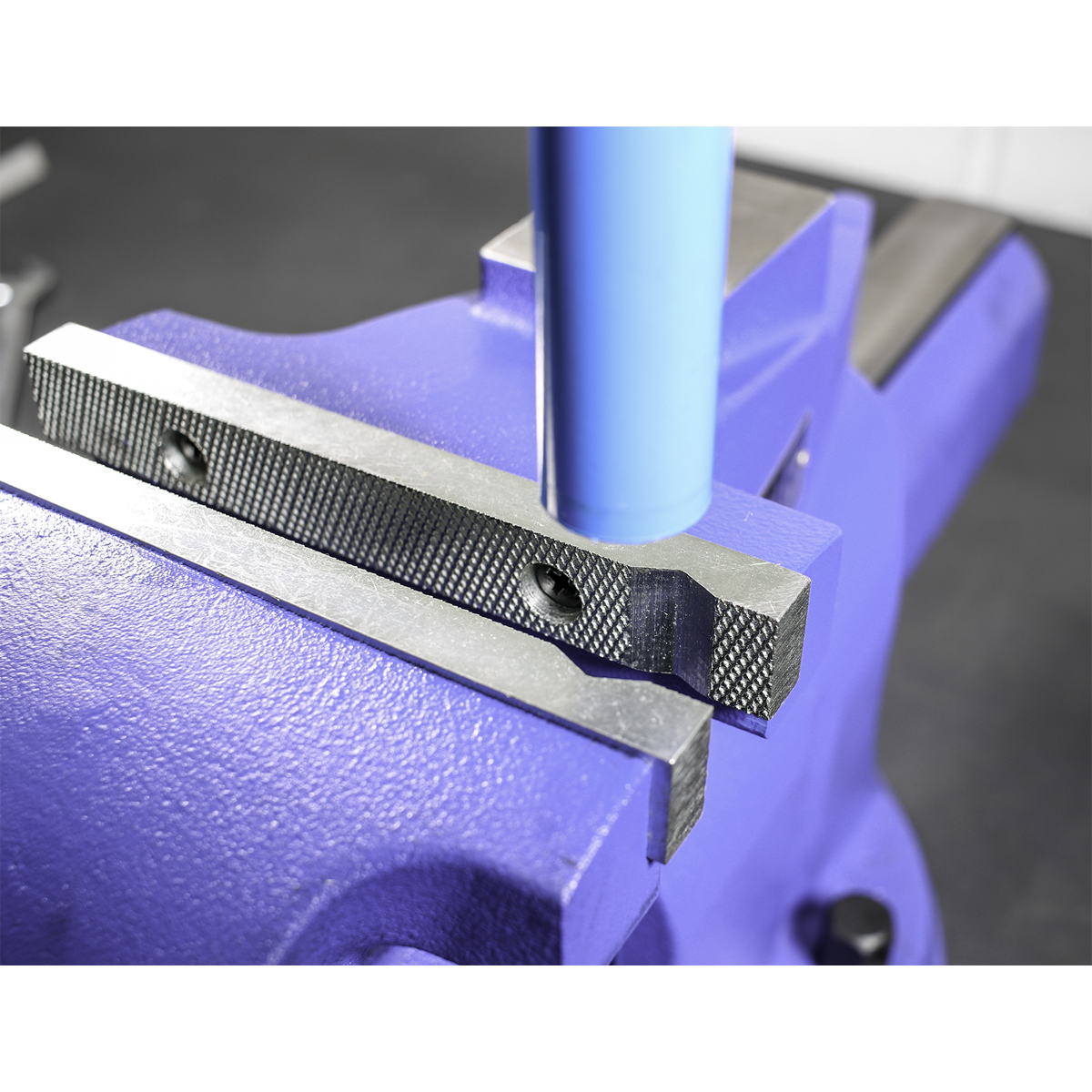 Sealey QAV200 Quick Action Cast Iron Vice with Swivel Base 200mm