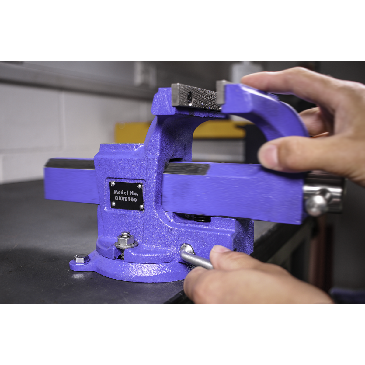 Sealey QAVE100 Quick Action SG Iron Vice with Swivel Base 100mm