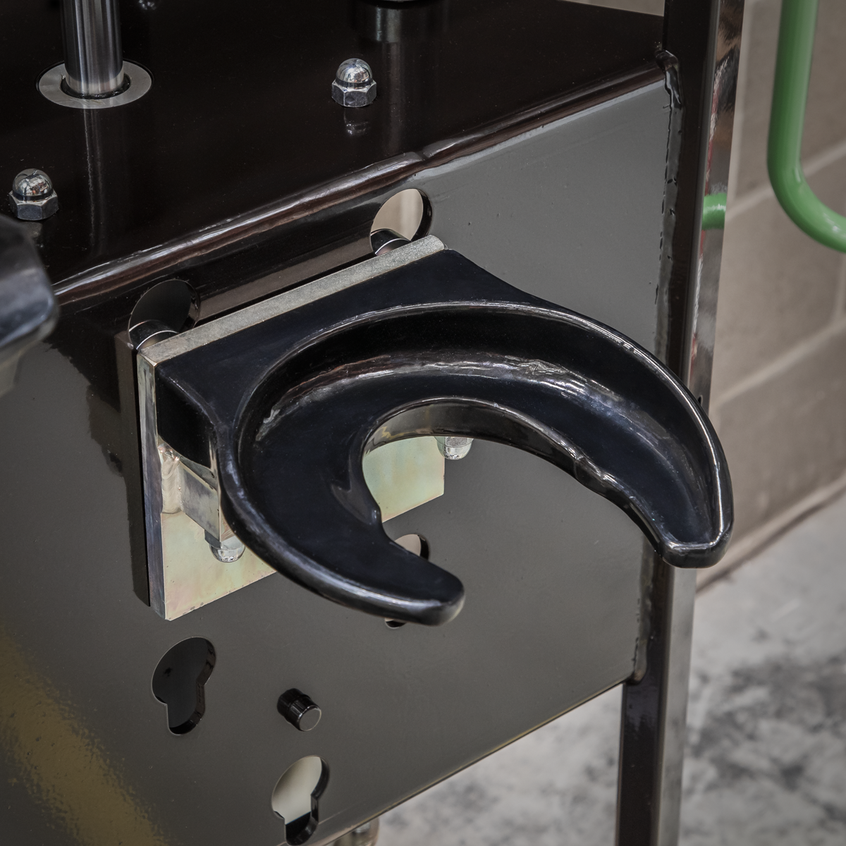 Sealey RE02 Right-Handed Coil Spring Yoke