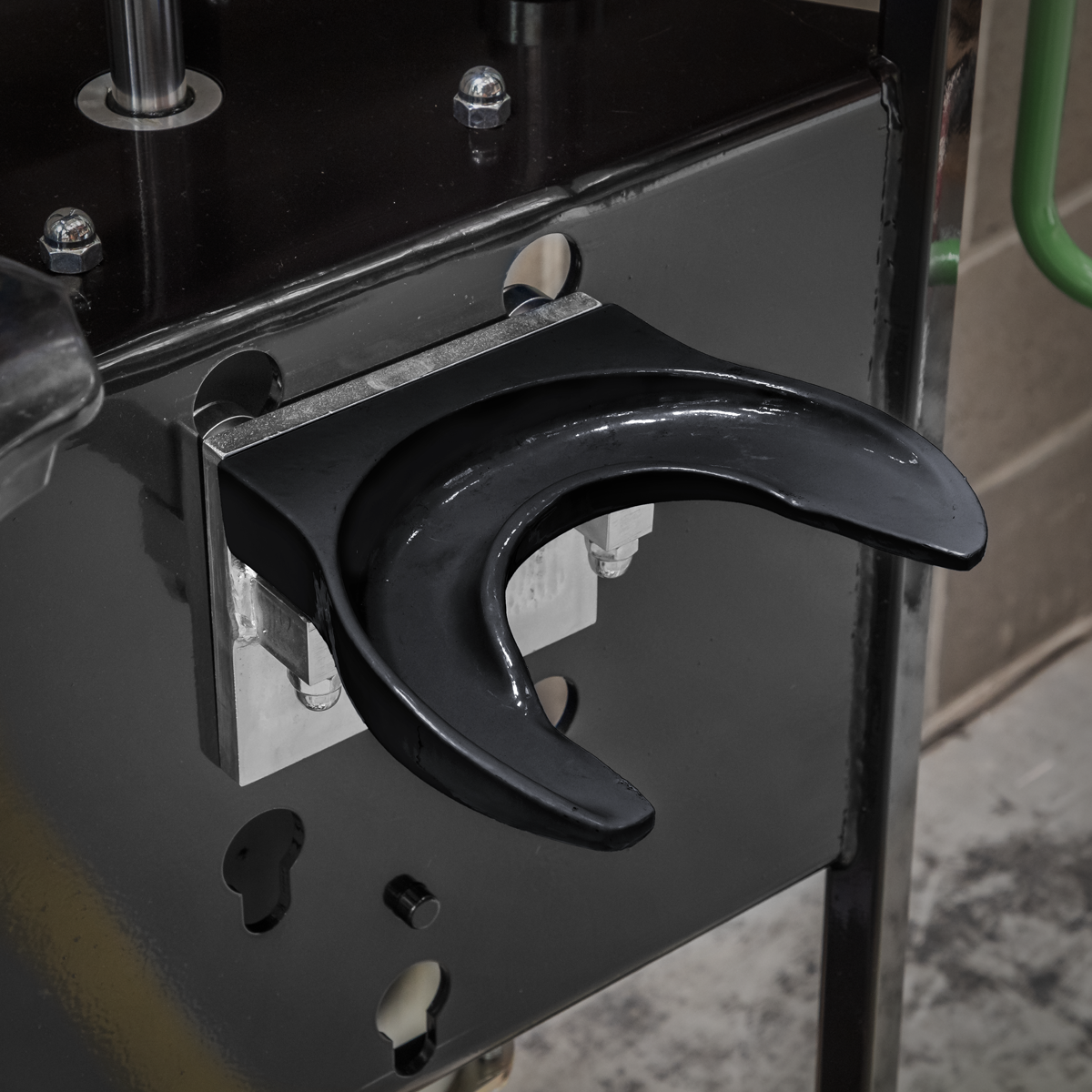 Sealey RE03 Left-Handed Coil Spring Yoke