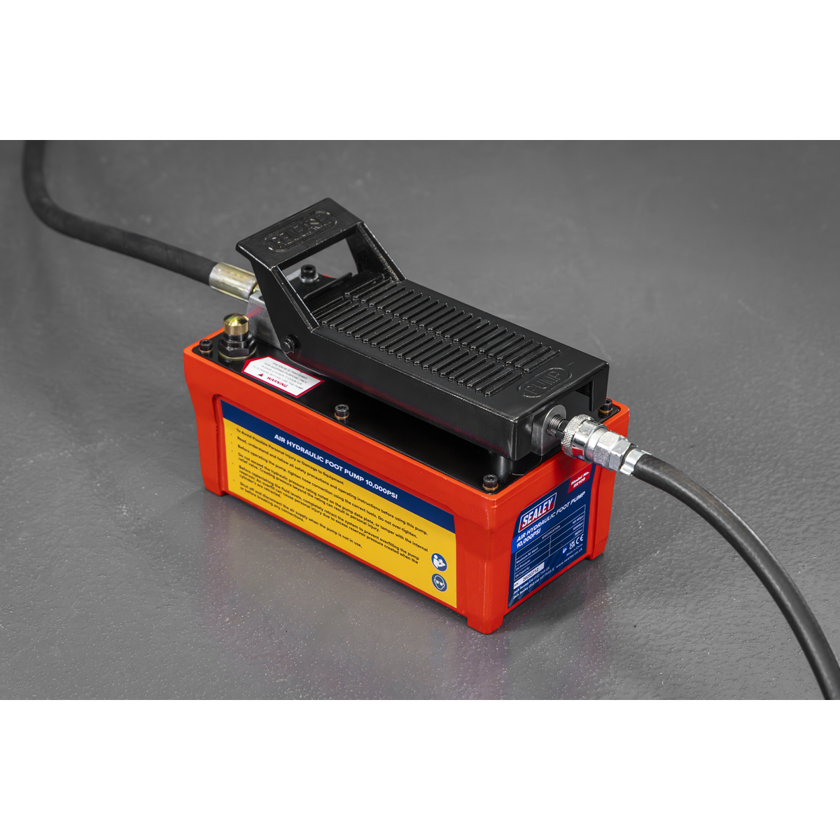 Sealey RE109 Air Hydraulic Foot Pump 10,000psi