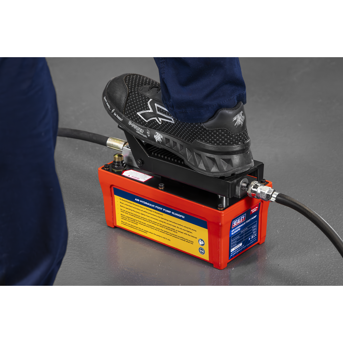 Sealey RE109 Air Hydraulic Foot Pump 10,000psi