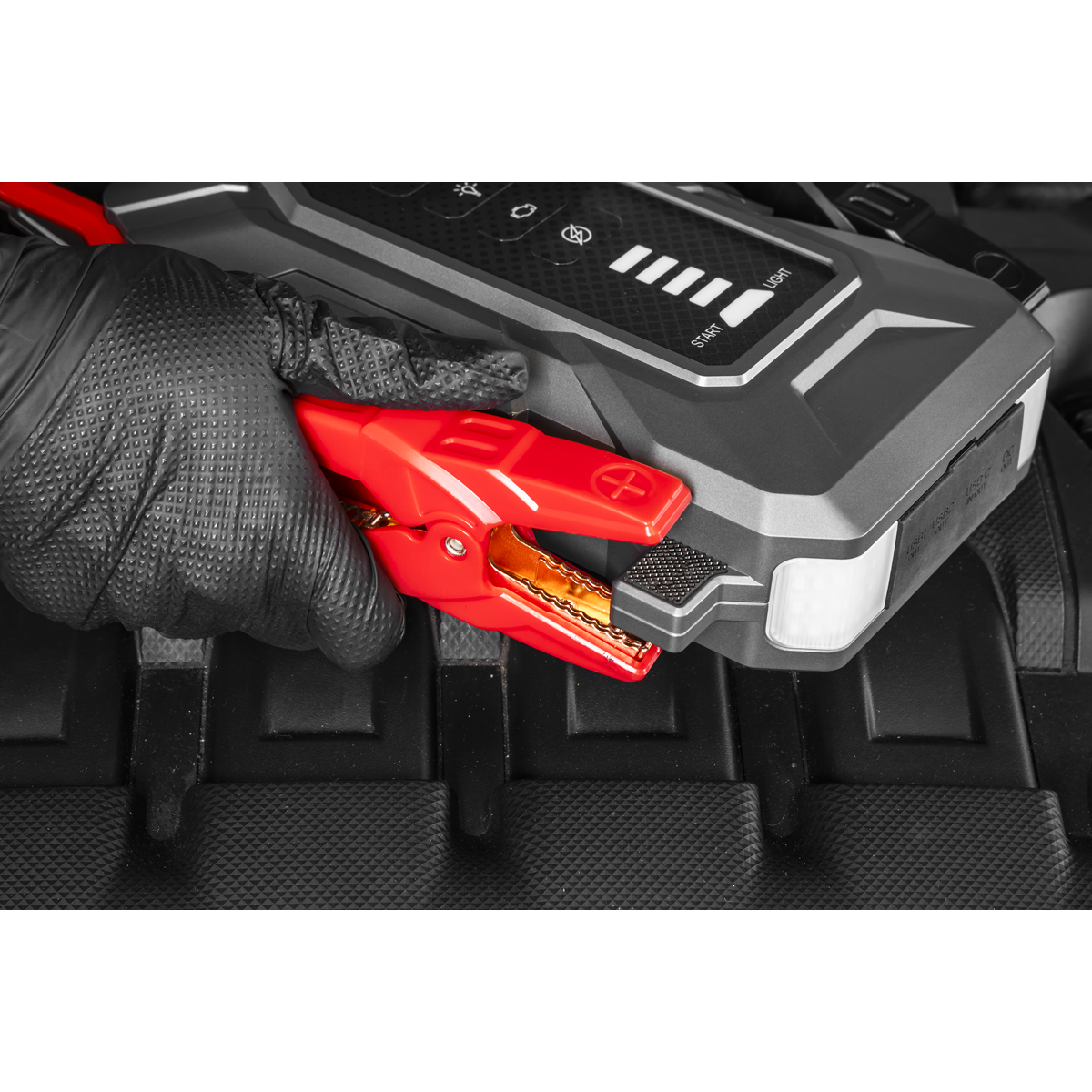 Sealey RS4000 RoadStart® 12V Jump Starter Power Pack 4000A