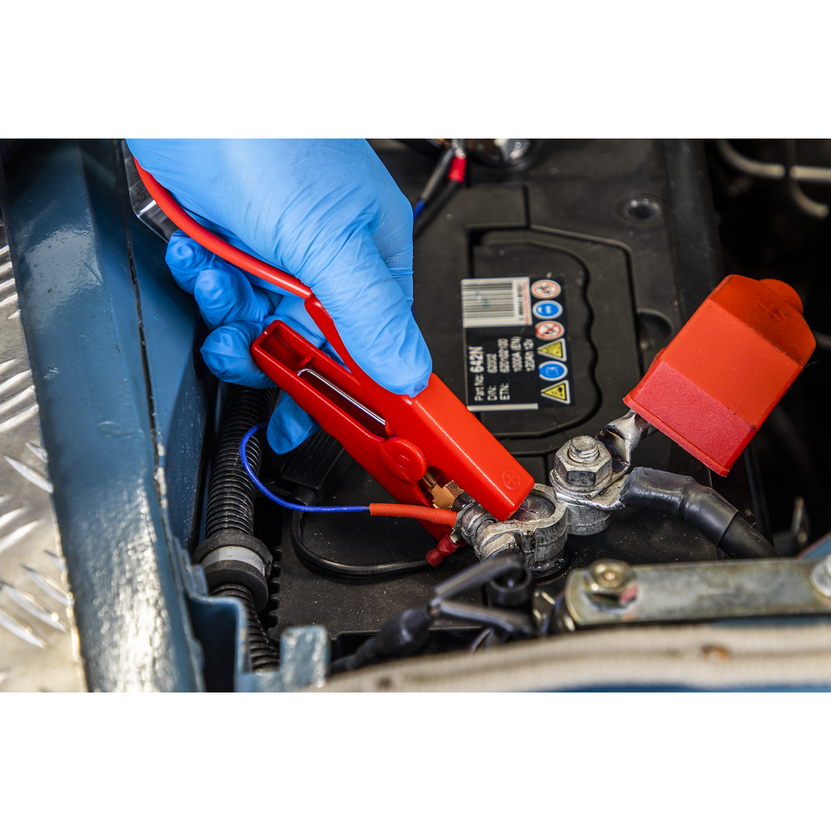 Sealey RS600 RoadStart® 12V Lithium-ion Jump Starter Power Pack 600A