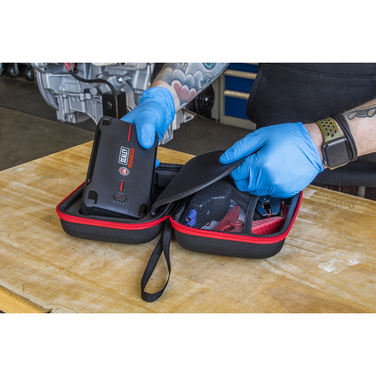 Sealey RS800 RoadStart® 12V Lithium-ion Jump Starter Power Pack 800A